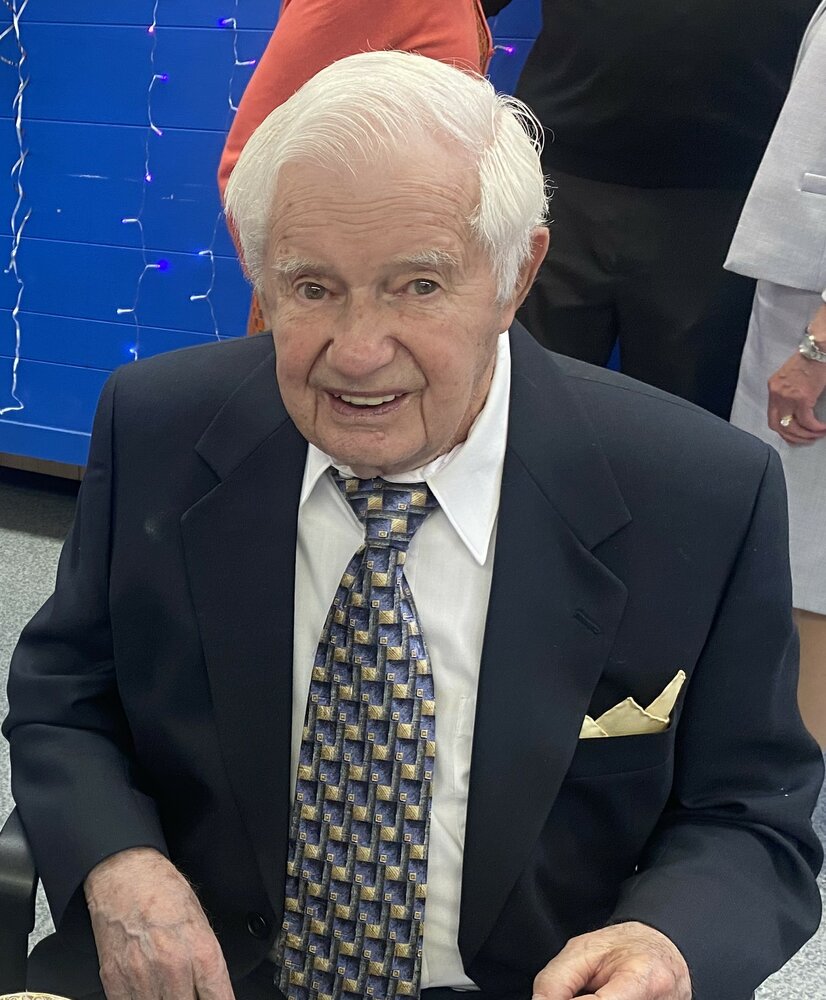 Clifford Petten