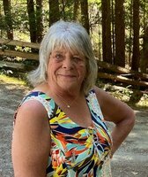 Lolly  Noseworthy
