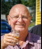 Gordon  Hennebury